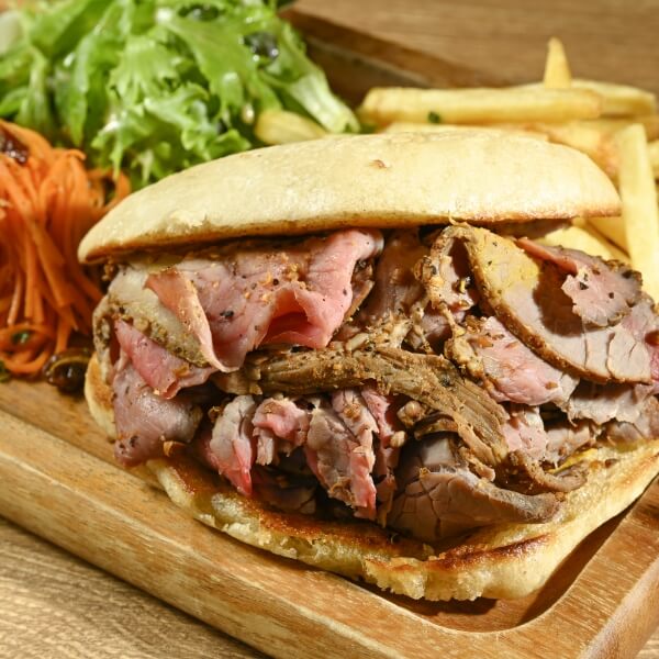 パストラミサンドウィッチ